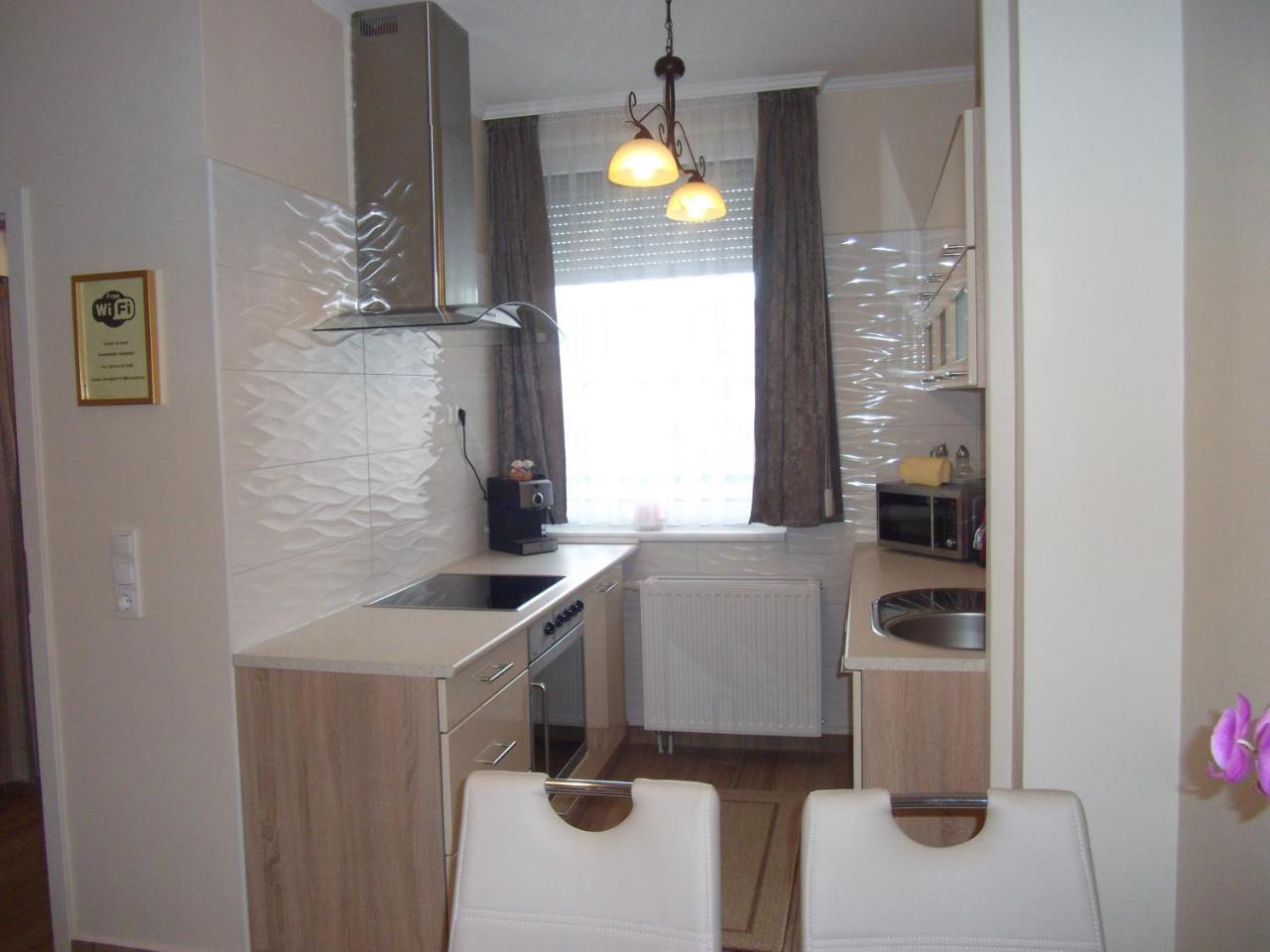Ametiszt Apartman Heviz Luaran gambar