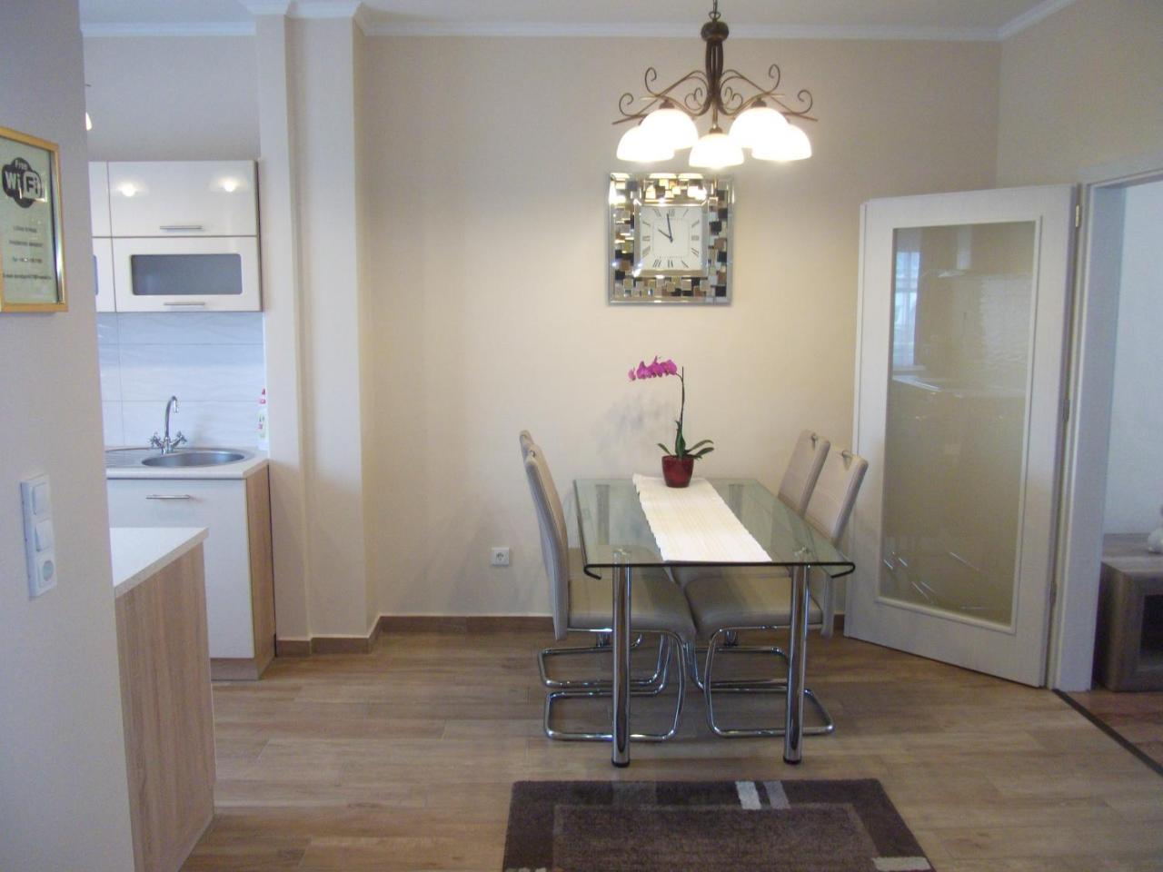 Ametiszt Apartman Heviz Luaran gambar